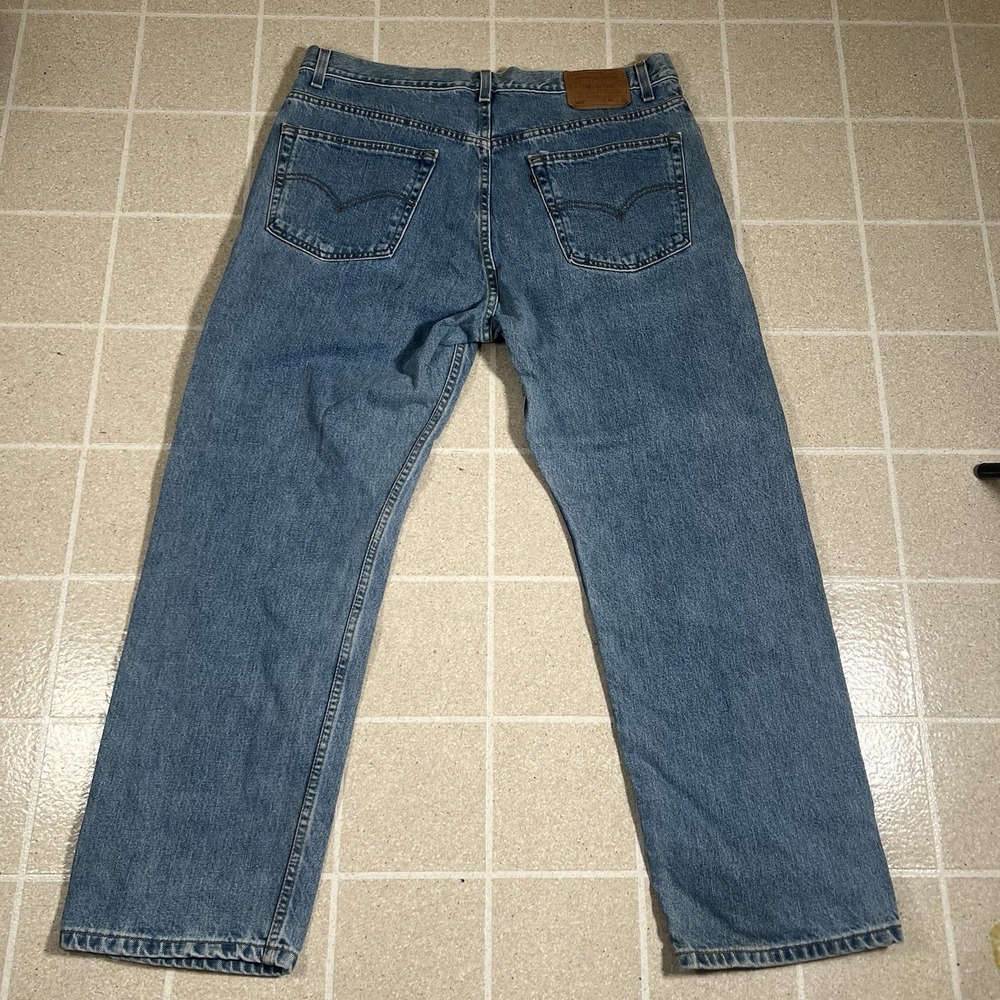 Vintage Levis 505 Jeans Mens 38x31 Light Wash Regular Fit Straight Leg Denim Y2K